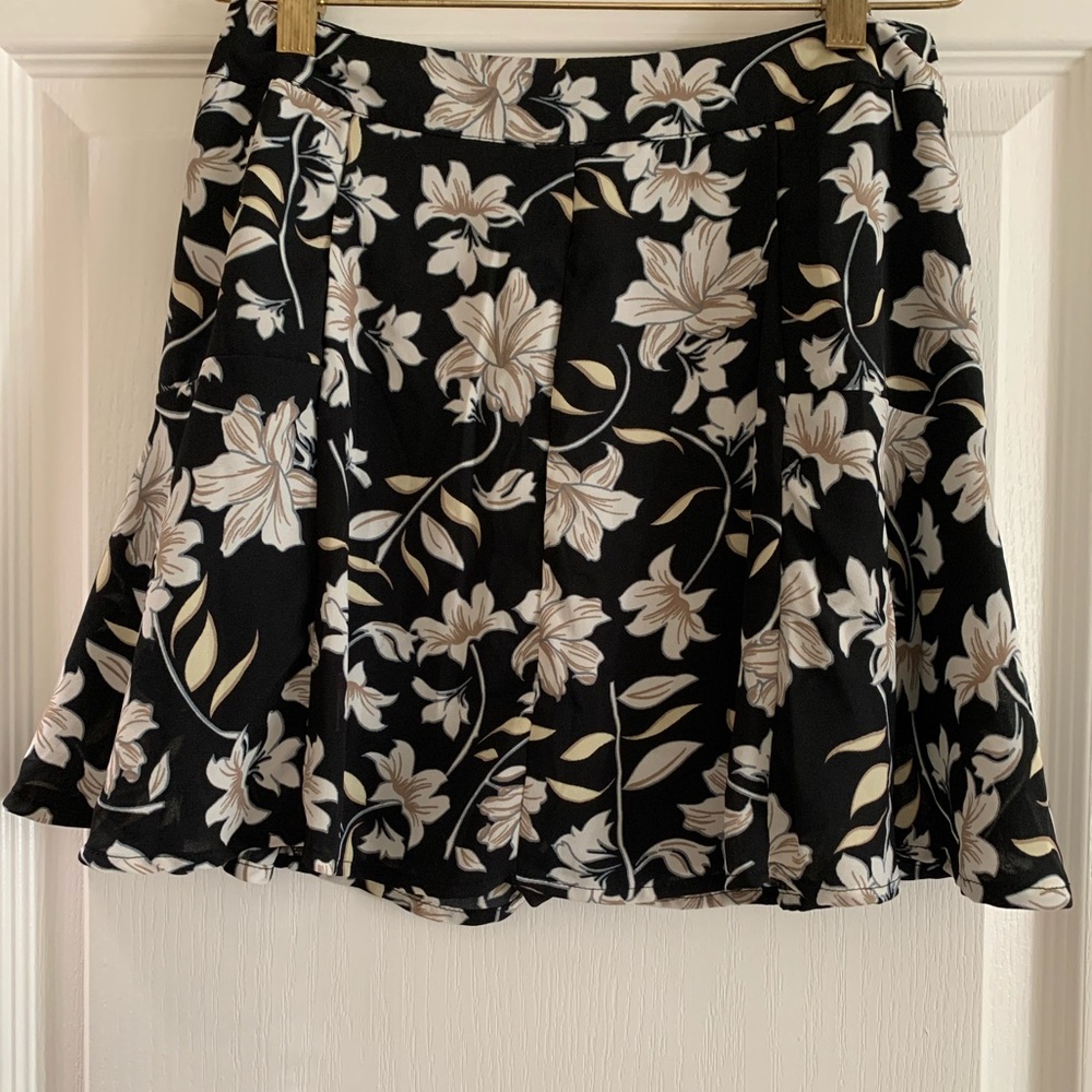 Pacsun La hearts skort